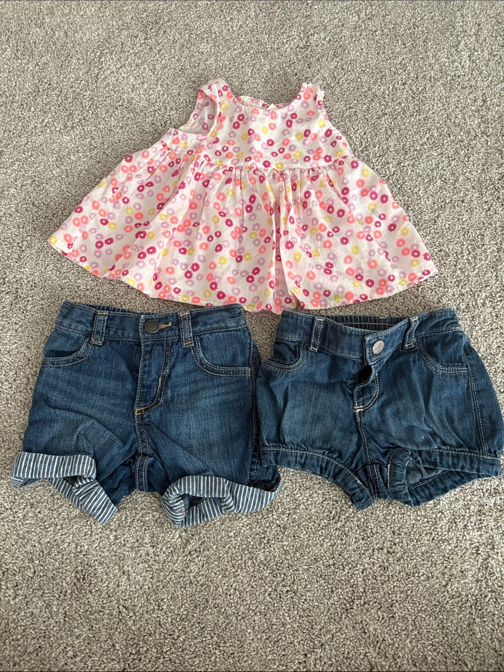 Old Navy infant girls summer lot 6-12 months